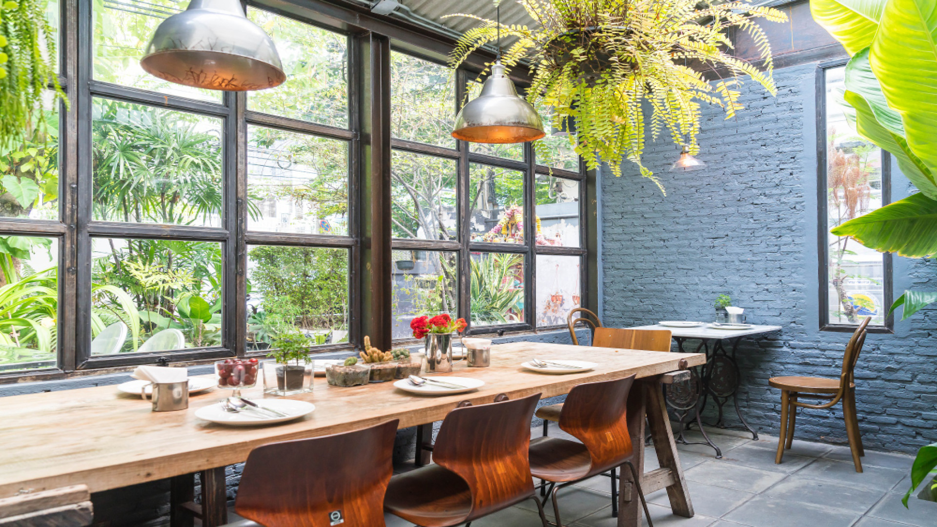 How Restaurant Interior Design Influences Customer Experience